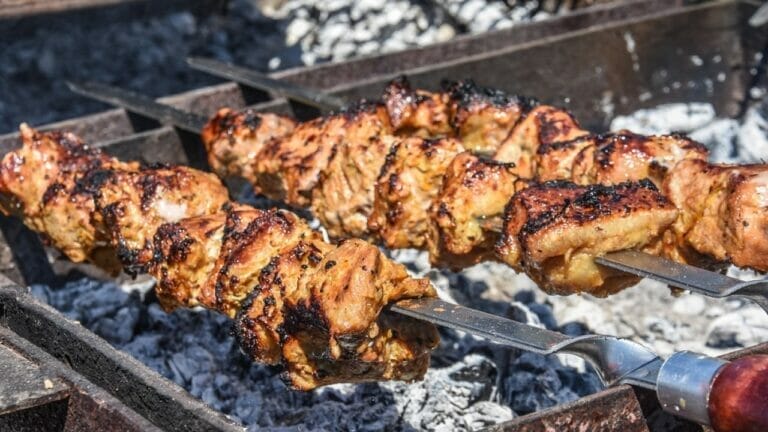 How Long To Smoke Chicken Breast At 225F? & Other Tips